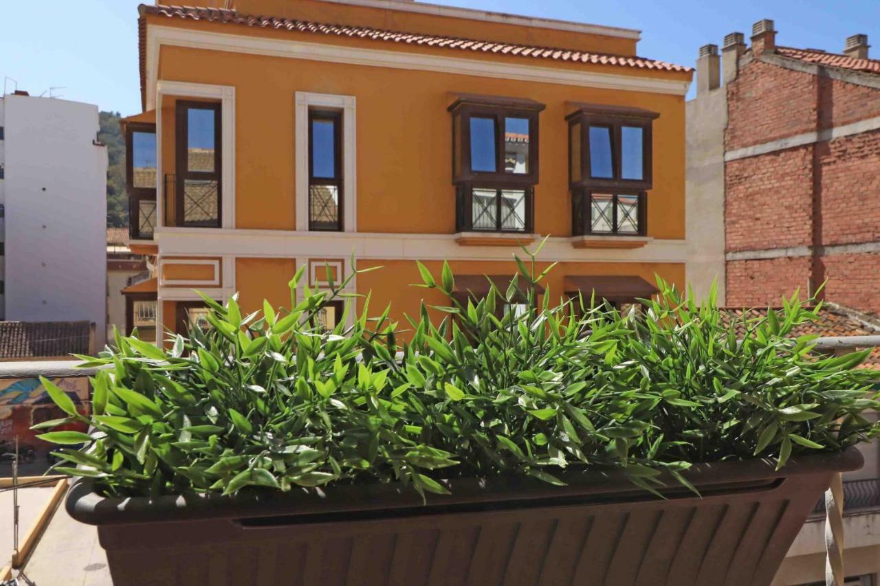 Del parque flats estudio lagunillas Málaga Exterior foto